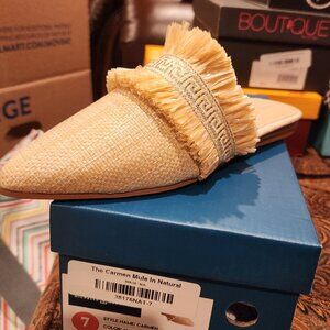 Michelle McDowell's The Carmen Mule in Natural